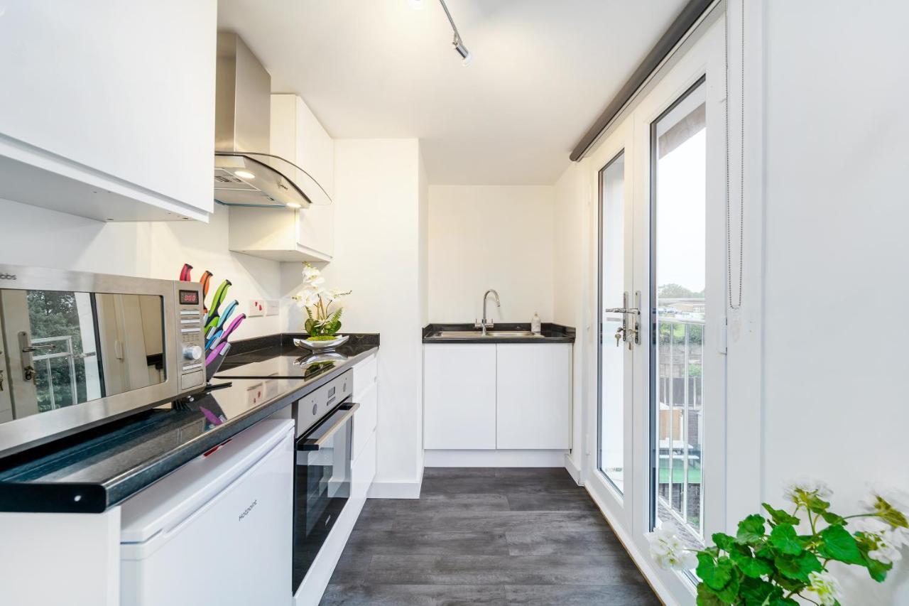 Twickenham Apartments By Charles Teddington Eksteriør billede